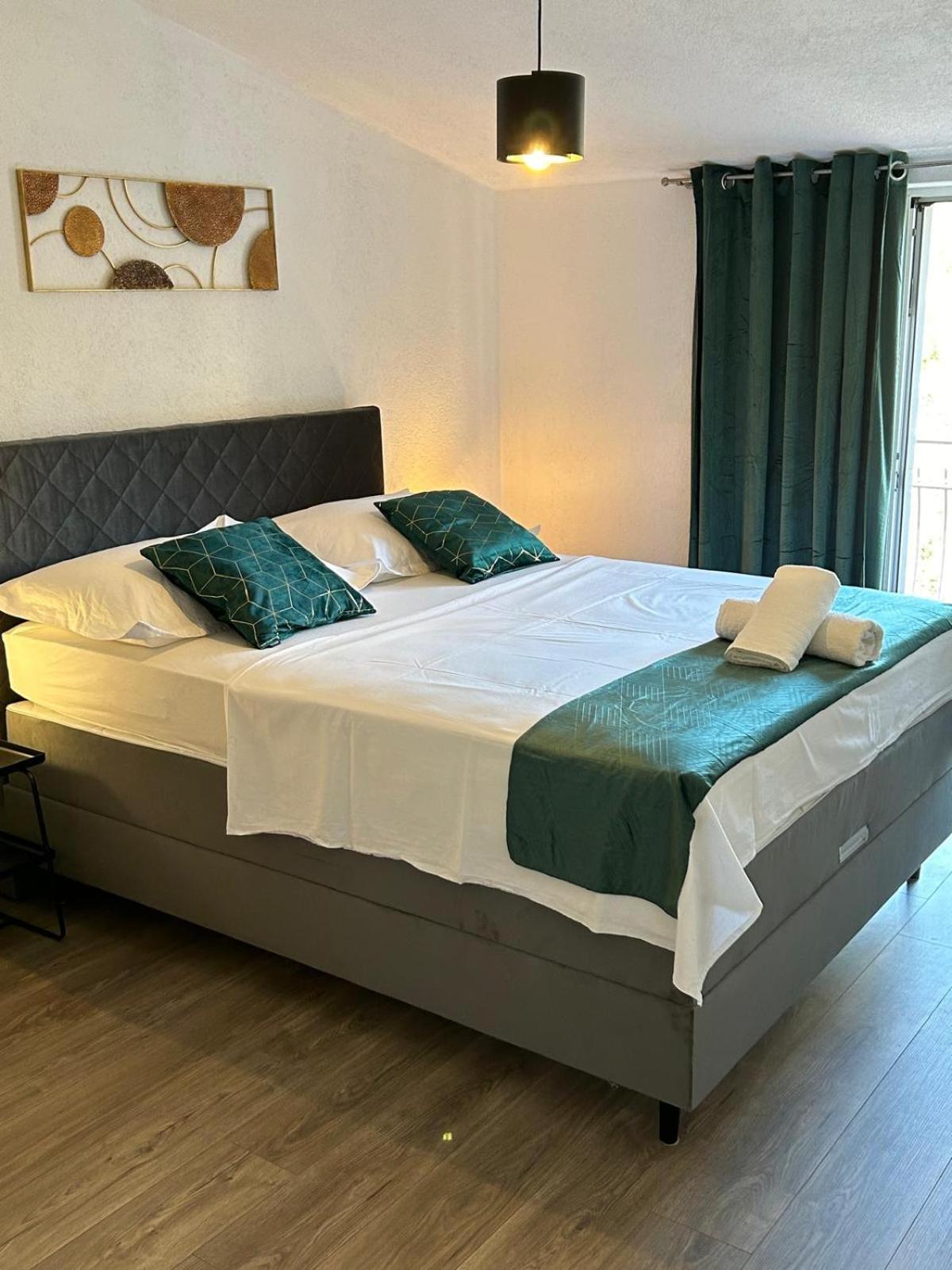 Apartmani Vujic- Villa Dolac Trogir Exterior photo